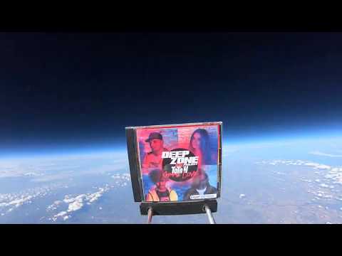 Изстреляхме наш Диск в Космоса / We’ve sent a CD into Space (Gimme Love)