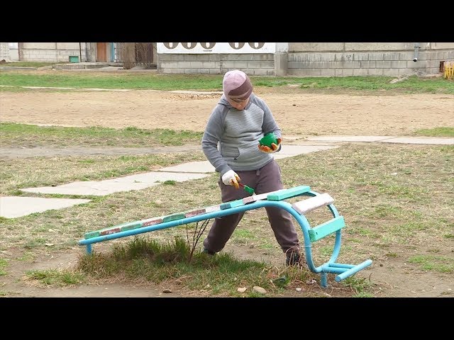 Благоустроили свой двор