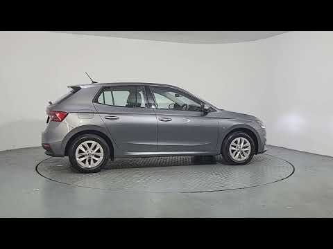 Skoda Fabia SELECTION 1.0MPI Petrol Manual - Image 2