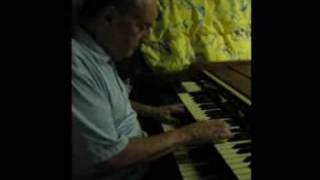 Flor Claes &quot; Smoke Get In Your Eyes &quot; live music -August 2006-