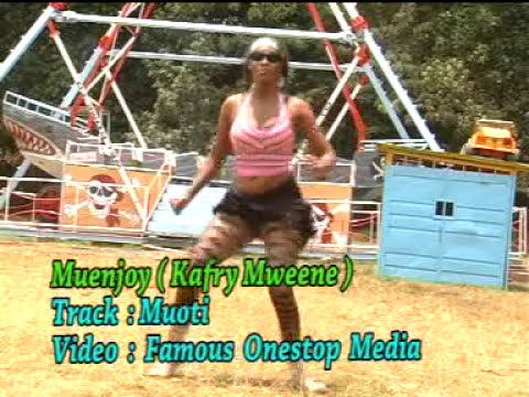 Vuusya Uungu   Muoti