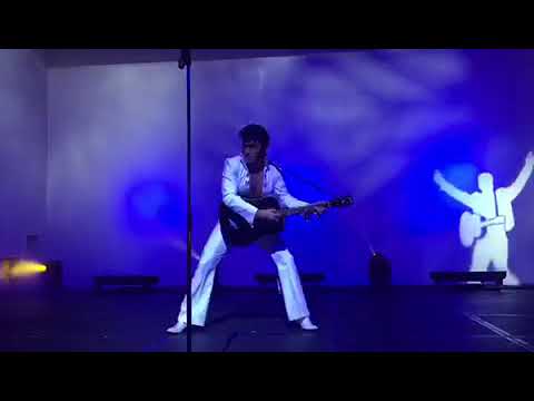 Matt King (English one) sings 'that's alright mans www.elvismattking.com