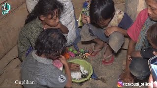 Download lagu MY HEART BREAKS SEEING THIS FAMILY mp3