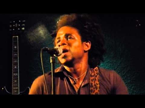 5/10  Shel Riser SonnyBoy 26 june 2013 Live @ Bluescafe Apeldoorn NL