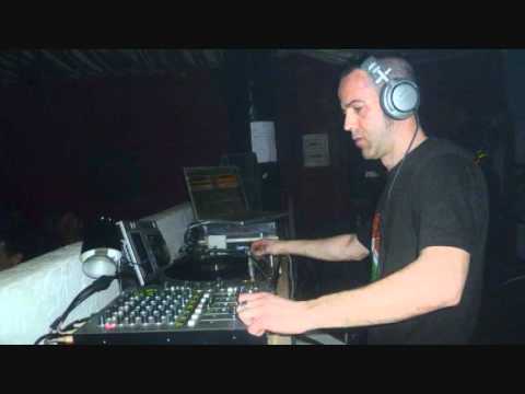 Dj Andrea Young  Electronic Dub Diffusion.wmv