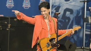 Prince Plays &quot;Get on the Boat&quot; Instead of Answering Questions at Super Bowl XLI Presser | #TBT | NFL