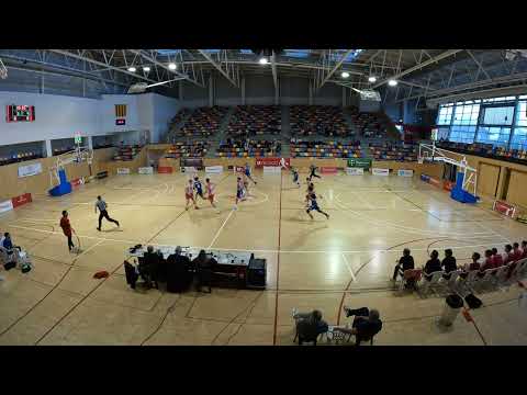 C.B. VIC - UNIVERSITAT DE VIC 2   66 - UB SANT ADRIA A 60