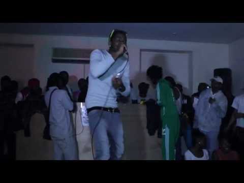 Stylaa British performs @twin of twins uk show