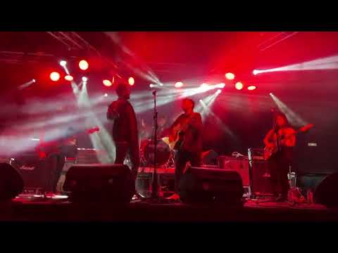 CASTRO feat. Rodrigo (TAB) - Vigilantes del espejo (Directo @Ruidismo -Bullas-) (1-10-2022)