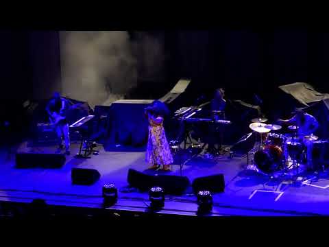 Danielle Ponder Opening Marcus Mumford Self-Titled Tour The Wiltern Los Angeles California 9-30-2022