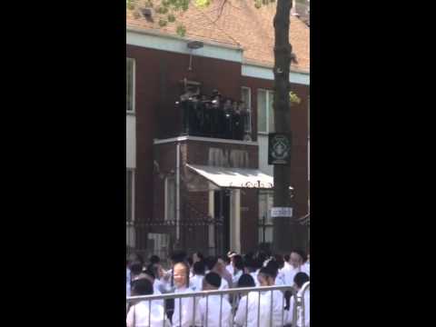 Satmar Mekomos Hakdoshim Nesiah in Europe Taamuz 5775 - Maamad Tzeischem Leshulom in Williamsburg