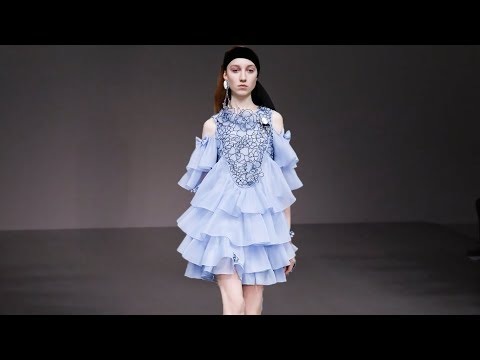 Bora Aksu | Fall/Winter 2018/19 | London Fashion Week