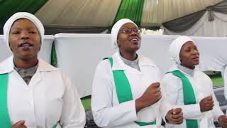 Download lagu Sethembe Lona mp3 Download lagu Sethembe Lona mp3