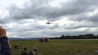 preview picture of video 'Zasah policie z vrtulnika Mi-171 - letisko Svidnik 2012'