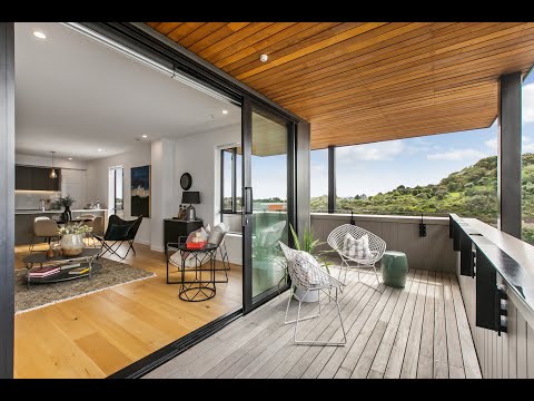 SOLD - Team Mike Robson 301/1 Kimiora Street, Three Kings - Justine Koning & Mike Robson