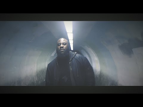 Smooth Deep - Never Give In (feat Dash Rox & MC Chippa) Prod @Megrov