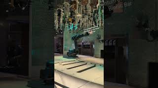 Quantum of the Seas Bionic Bar: Sipping a Long Island Iced Tea with Robots #royalcaribbean #cruise