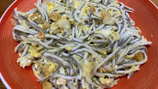 🥚 Revuelto de “gulas” al ajillo 🥚