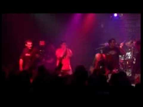 Bullhead Clap 2 Rooms live.wmv