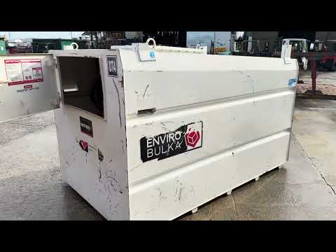 2600 LITRES WESTERN FUEL BOWSER.....779V - Image 2