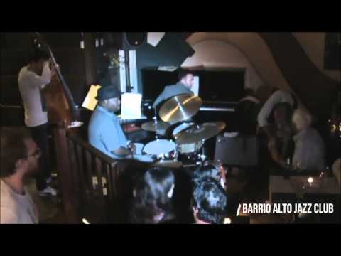 Live from Barrio Alto Jazz Club - Mino Lanzieri Quartet guest Gene Jackson