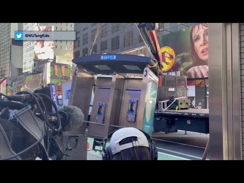 NYC Last Pay Phone Removed