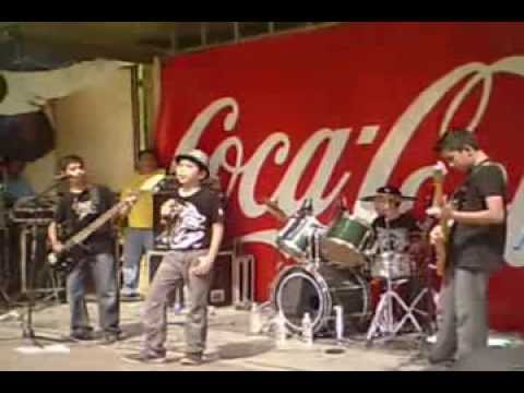 FOUR BROTHERS BAND en concierto autoshow JOHNNY B GOOD