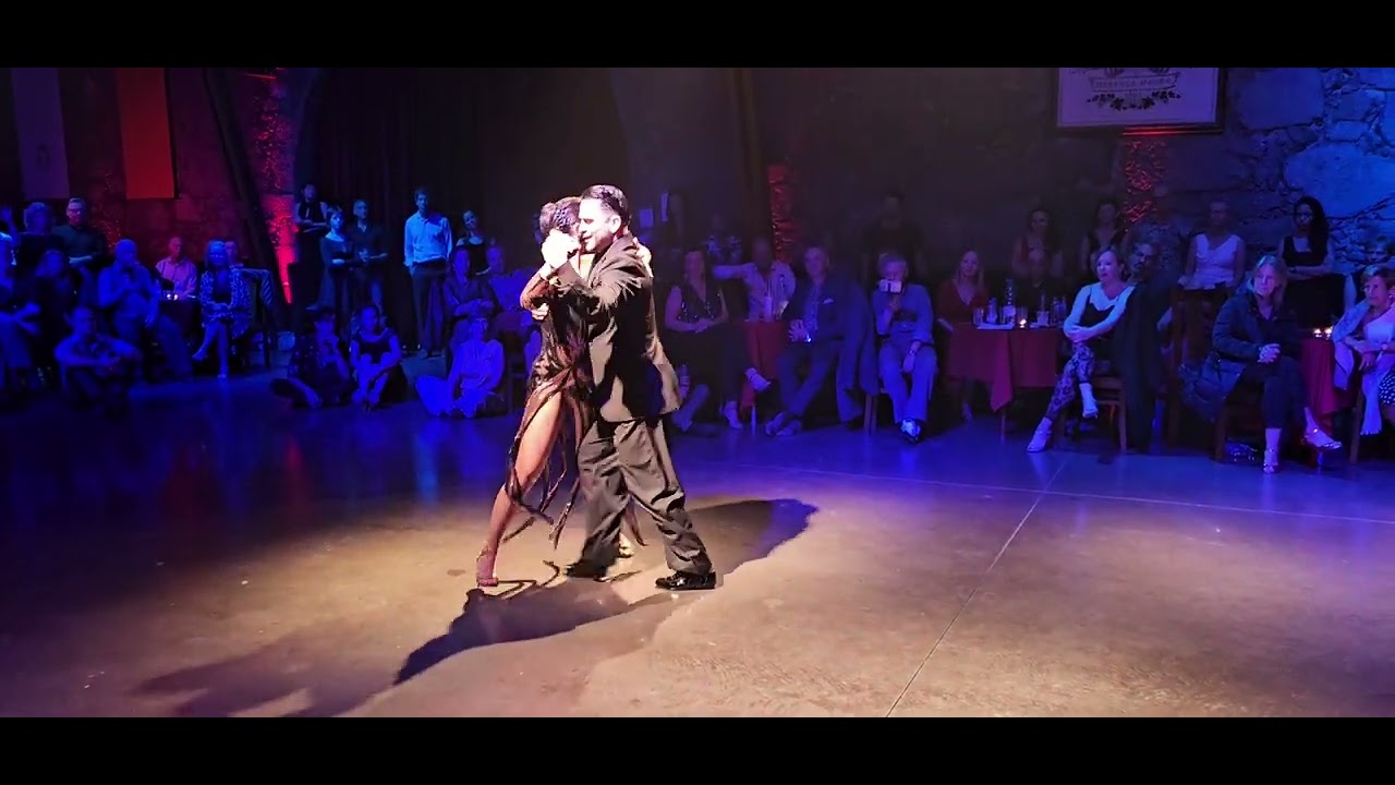 Alex Moncada y Martina Waldman no 11° Milongueros All Aboard on 23/11/23 - 2/4