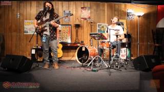 102.9 The Buzz Acoustic Session: Brick + Mortar - Locked In A Cage