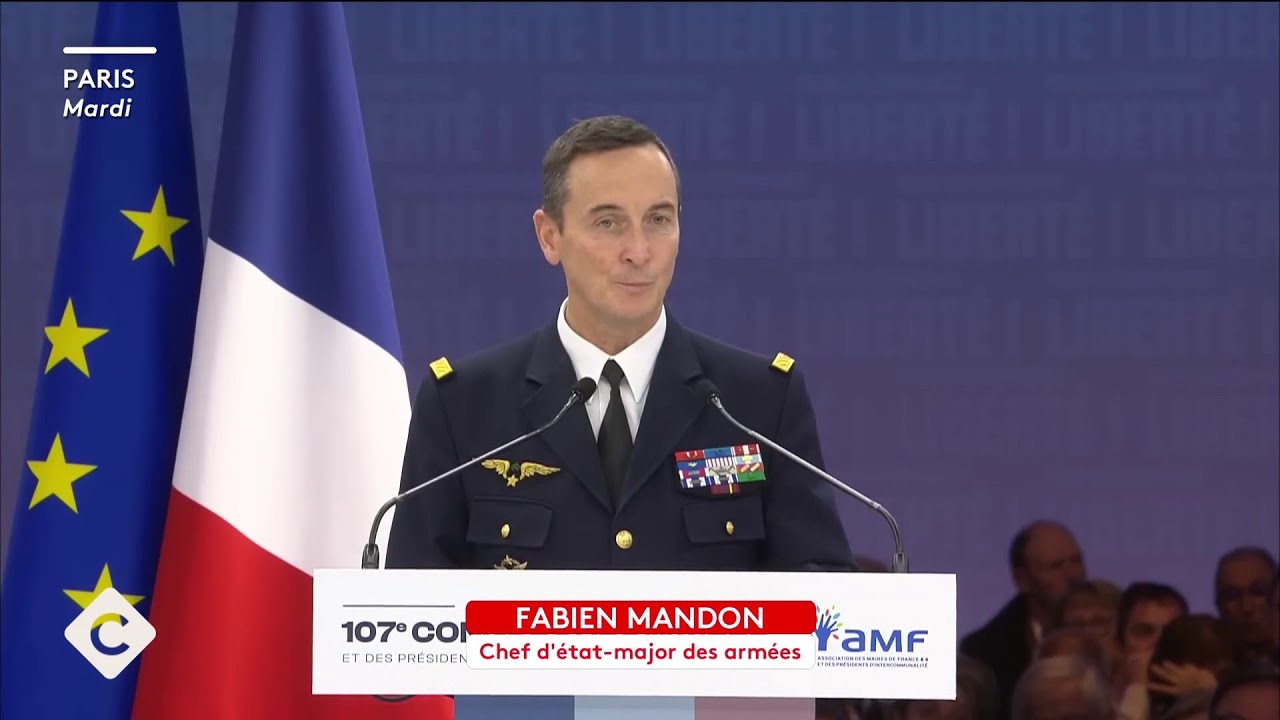 Chef d’état-major des armées : l’électrochoc ? - L’édito de Yaël Goosz