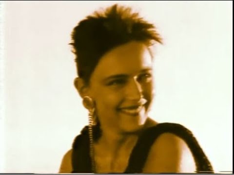 JEANNE MAS invitée du TOP ALBUMS au Maroc ( M.Toesca - 07/1986)