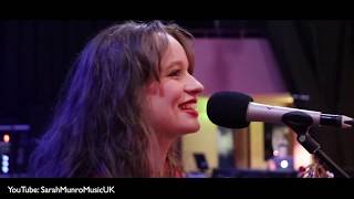 Meeitng the amazing Sarah Munro band