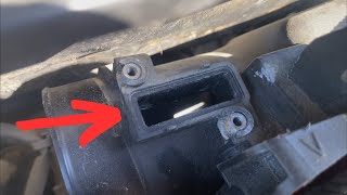 Mass Air Flow (MAF) Sensor Nissan Juke 1.6L 2010-2019 Location and Replacement