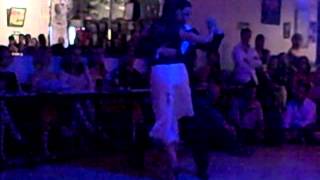 Lucas Ernesto Paez  y Estefanía Baldi @ Milonga 10