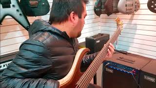 Video thumbnail for Álvaro "Chino" González - Demo Bajo Ibanez BTB by Music Center -PUQ