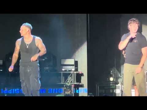 Kane Brown Live feat Katelyn Brown, Chris Lane and Restless Road - One Mississippi