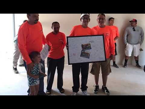 Tijuana Ministry's Work at an AIDS Clinic in Tijuana