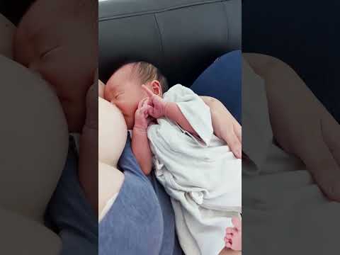 ハッカーがベビーカムを乗っ取り、授乳中の母親を観察