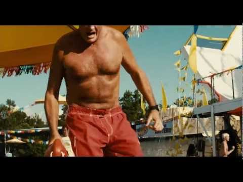 PIRANHA 3DD - clip David Hasselhoff 'Rescue'