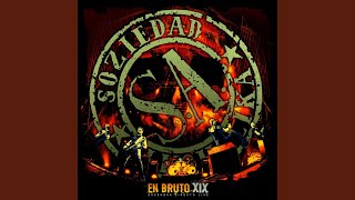 Palomas y Buitres (En Directo)