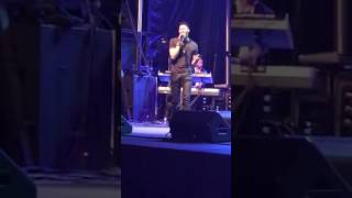 Mark Hood performing "Tennessee Whiskey" live