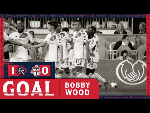 GOAL | Bobby Wood takes the lead on a breakaway.