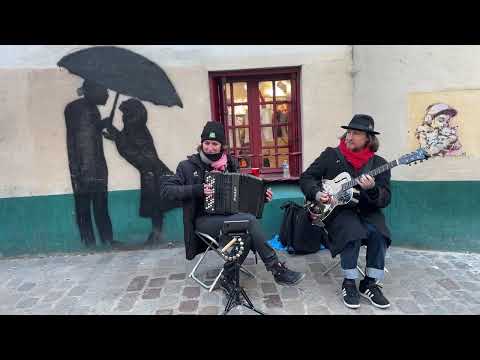 Street Music at Montmartre | Paris on Christmas Eve 2025