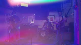 Luncheon - Sweet Pea (live)