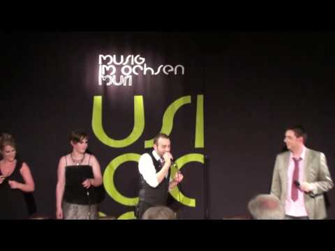 witloof bay imitation of shakira and britney spears @ musig-im-ochsen, Muri