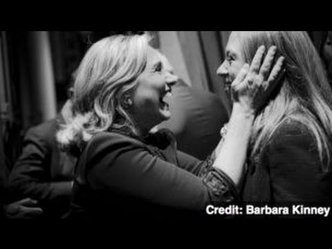 希拉里玩弄跑路，切爾西打開了猜測的大門。 (As Hillary Toys With Run, Chelsea Opens Door for Speculation)