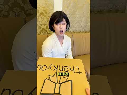 Hediye Kutusundan Çıkan Sevimli Kedi! 🐱🎁😲