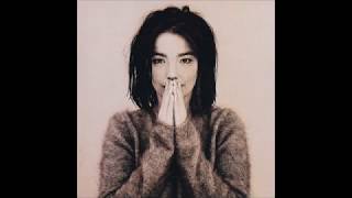 Björk - Aeroplane
