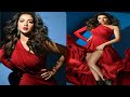 মা হওয়ার পর খোলামেলা পোশাকে হট লুকে ন