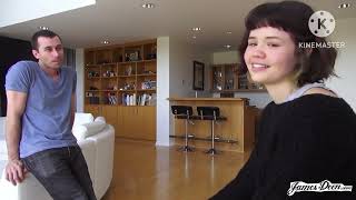 Yhivi being interviewed and playing the piano